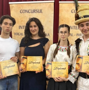 Premii frumoase obținute de elevi ai Colegiului de Arte din Baia Mare la Concursul regional „Viva la Musica” de la Zalău