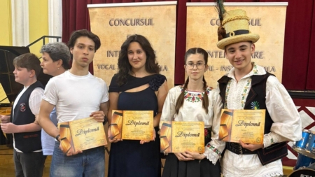 Premii frumoase obținute de elevi ai Colegiului de Arte din Baia Mare la Concursul regional „Viva la Musica” de la Zalău