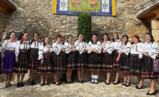 Țara Lăpușului, promovată în Spania de grupul tradițional „Zestrea” din Rogoz la aniversarea a 25 de ani de misiune ortodoxă românească