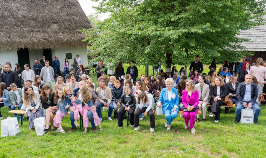 „Comuniada” în Maramureș: Aproape 3.000 de elevi implicați, 199 distinși ca „Stelele Satului Maramureșean”