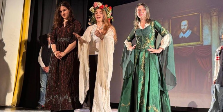 Festivalul de teatru pentru elevii din Maramureș „INSPIRĂ” – ziua a II-a
