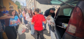 Exemplu de solidaritate: elevii și profesorii sprijină o cauză nobilă