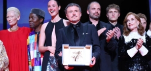 Regizorul român Cristian Mungiu a obținut din nou trofeul Palme d’Or la Festivalului de Film de la Cannes