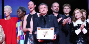 Cristian Mungiu a câștigat Palme d’Or la Festivalul de Film de la Cannes