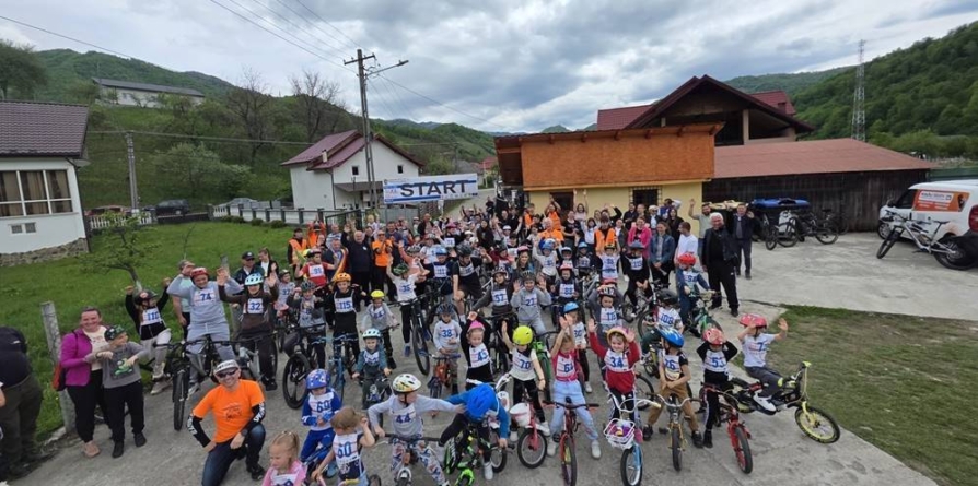 Weekend plin de energie în Bistra: copii, biciclete și trasee montane spectaculoase