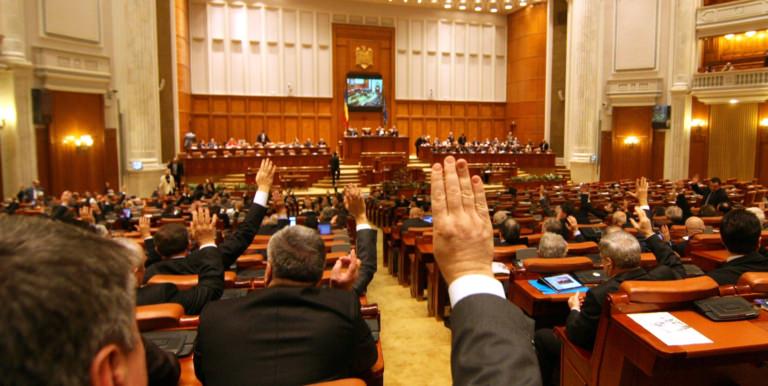 Surprinzător, bursa a crescut după căderea Guvernului Bolojan