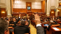 Surprinzător, bursa a crescut după căderea Guvernului Bolojan