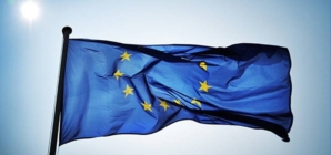 Astăzi se împlinesc 40 de ani de la adoptarea steagului european de către Comunitatea Europeană