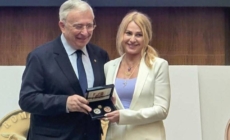 BNR a lansat monede aniversare dedicate Nadiei Comăneci și primului 10 perfect din istorie