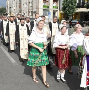 Restricții de circulație în Baia Mare pentru Procesiunea de Rusalii organizată duminică seara