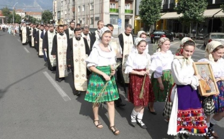 Restricții de circulație în Baia Mare pentru Procesiunea de Rusalii organizată duminică seara