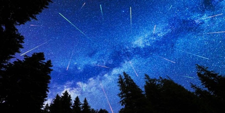 În această noapte, ploaia de meteori Eta Aquariid atinge maximul