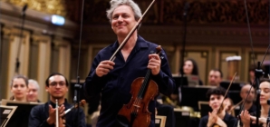 David Grimal concertează la Baia Mare în spectacolul „Cele 8 anotimpuri” de Vivaldi și Piazzolla