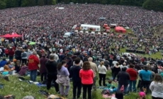 Zeci de mii de pelerini au ajuns la Șumuleu Ciuc pentru procesiunea de Rusalii