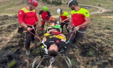 Bărbat accidentat în timpul unei curse de motocross, salvat de Salvamont Maramureș