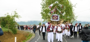 „Tânjaua Hotenarilor” are loc în acest final de săptămână; Vechiul obicei agrar atrage an de an numeroși participanți