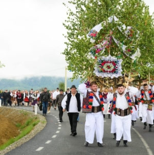 „Tânjaua Hotenarilor” are loc în acest final de săptămână; Vechiul obicei agrar atrage an de an numeroși participanți