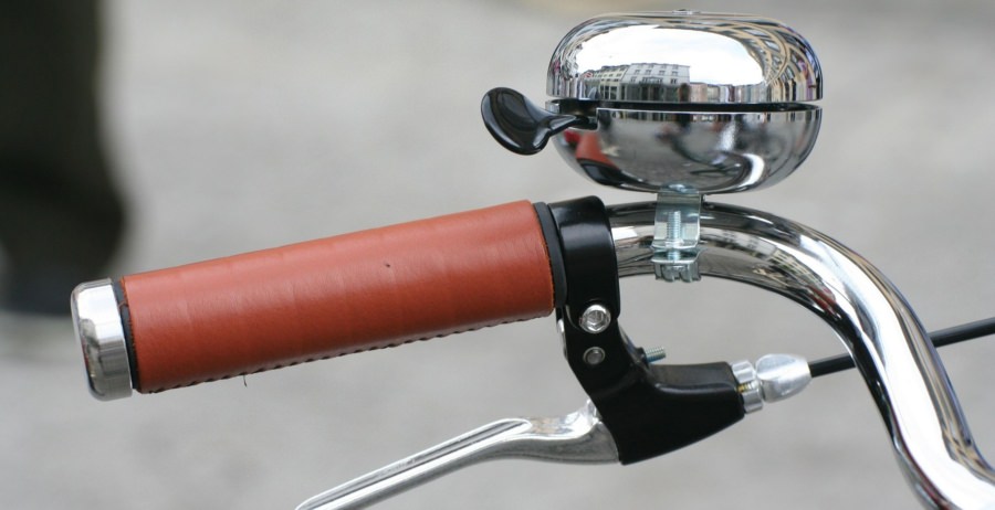 Un biciclist de 17 ani a ajuns la spital după ce a fost lovit de o mașină în Baia Mare