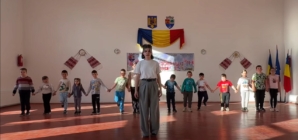Jocurile tradiționale de Maramureș, readuse la viață de copiii din satul Ciolt