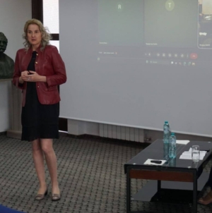 Documentar din Maramureș prezentat la simpozionul pe teme de etnologie „Drobeta 2026″