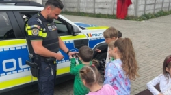 Copii la întâlnire cu polițiștii, la Lăpușel