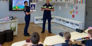 Lecții de la polițiști pentru copii la Sighet