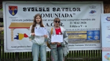 Două eleve de la Școala Gimnazială Cupșeni, premiate la Muzeul Satului din Baia Mare pentru rezultatele deosebite obținute la Concursul Județean Interdisciplinar „Comuniada”