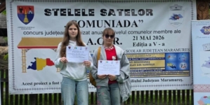 Două eleve de la Școala Gimnazială Cupșeni, premiate la Muzeul Satului din Baia Mare pentru rezultatele deosebite obținute la Concursul Județean Interdisciplinar „Comuniada”