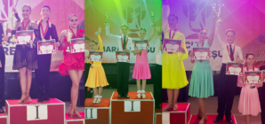 Sportivii DanceLight Studio Baia Mare au obținut două medalii de aur și una de bronz la „Cupa Maramureșului”