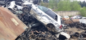 Controale în Maramureș la firme care se ocupă de dezmembrarea vehiculelor și colectare de fier vechi