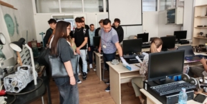 Elevi ai Liceului Tehnologic de Transporturi Auto Baia Sprie, în vizită la Facultatea de Inginerie din Baia Mare