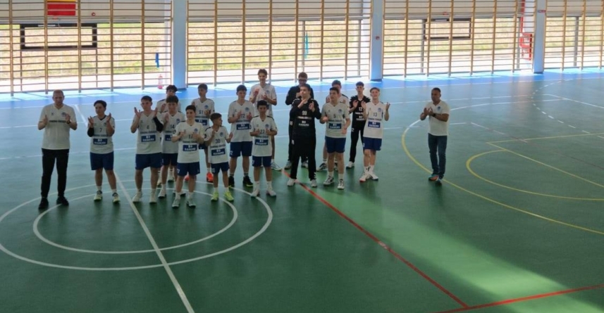 Sfârșit de săptămână cu meciuri la turneul semifinal pentru juniorii 3 de la SHCS Fărcașa