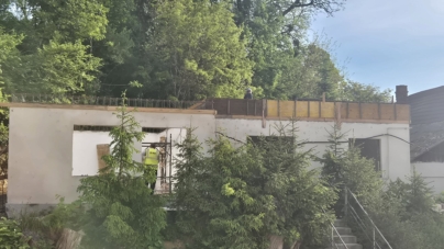 Biblioteca din Groși a intrat într-un proces de reabilitare și modernizare