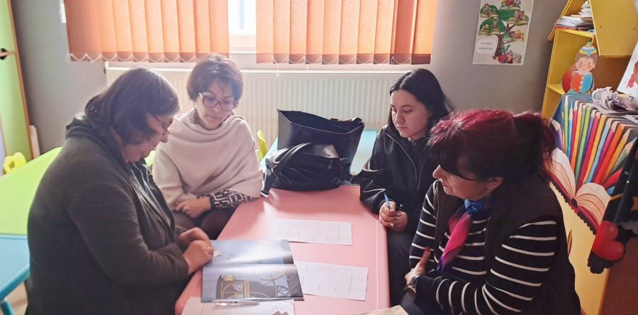 „Învățare pentru toți în județul Maramureș”: vizite de monitorizare și suport în unitățile de învățământ pilot din Finteușu Mic, Șomcuta Mare și Suciu de Sus