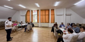 Activități de informare privind siguranța rutieră în rândul persoanelor vârstnice din Baia Mare