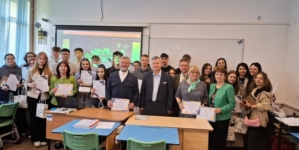 Elevi premiați la Concursul de cultură și educație financiar-contabilă
