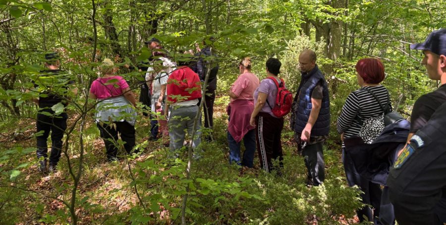 Tinerii de la Centrul ,,Pinocchio”, în drumeție alături de jandarmii montani