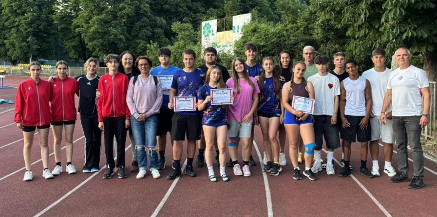 Clasări pe podium pentru sportivii de la LPS Baia Mare la Campionatele Nationale de atletism