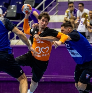 Minaur încheie campionatul cu o înfrângere