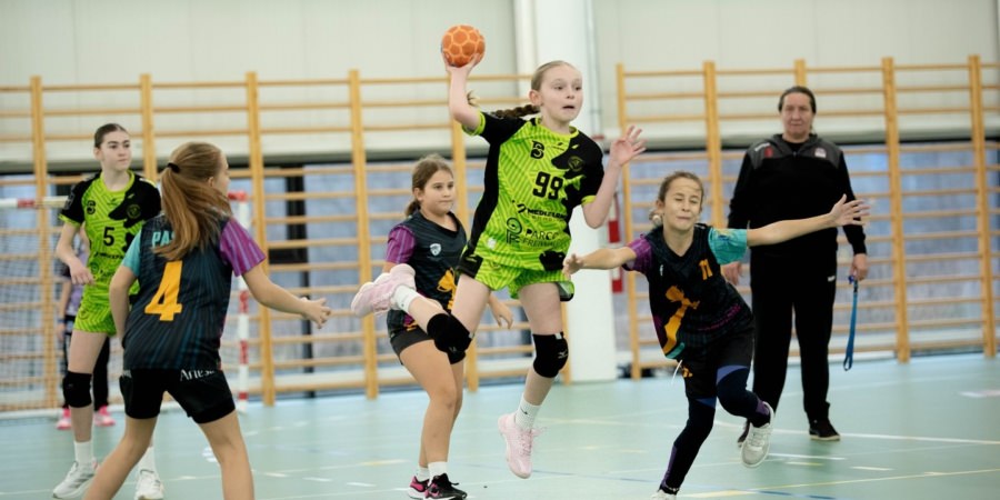 Festival național de minihandbal feminin la Copalnic Mănăștur