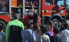 O zi printre salvatori: preșcolarii de la Centrul Comunitar Multifuncțional au avut parte de activități educative alături de pompieri