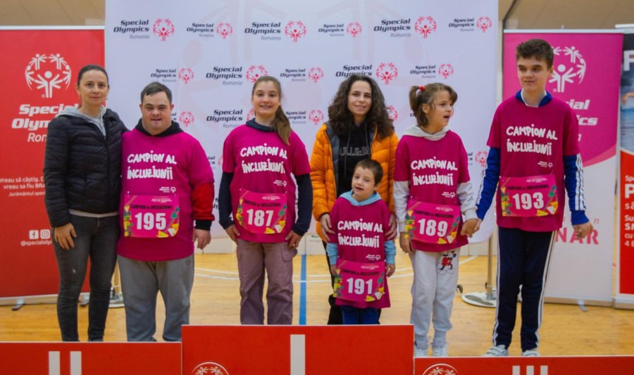 Încredere și motivație pentru tinerii speciali: Centrul de Zi „Luchian” din Baia Mare marchează Săptămâna Familiilor Special Olympics