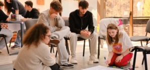 Caravana „European Youth Village” ajunge și la Fărcașa: oportunități pentru tinerii din mediul rural