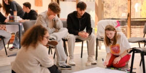 Caravana „European Youth Village” ajunge și la Fărcașa: oportunități pentru tinerii din mediul rural