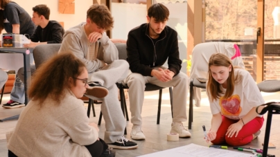 Caravana „European Youth Village” ajunge și la Fărcașa: oportunități pentru tinerii din mediul rural