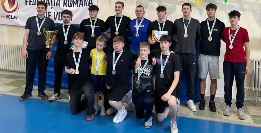 Argint pentru CSS 2 Baia Mare la Campionatul Național de volei U17