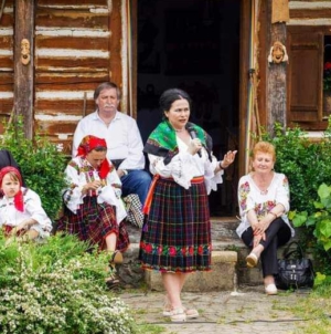 Festivalul Internațional „Zilele Iei – Zilele Poeziei” revine la Târgu Lăpuș cu scriitori din opt țări și un program cultural amplu