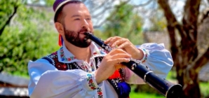 Regal folcloric la Șișești: Cântec, tradiție și voie bună la Cetatea Fisculașului pe 5 iulie