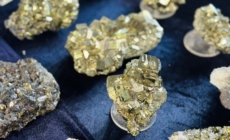 Expoziție de minerale la Sighetu Marmației: Vizitatorii sunt invitați să descopere „comorile ascunse ale Pământului”