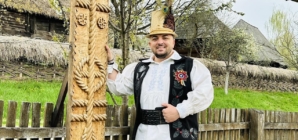 Artistul Ionuț Uivaroși organizează un spectacol aniversar în satul natal; Ce colegi de cântec îi vor fi alături